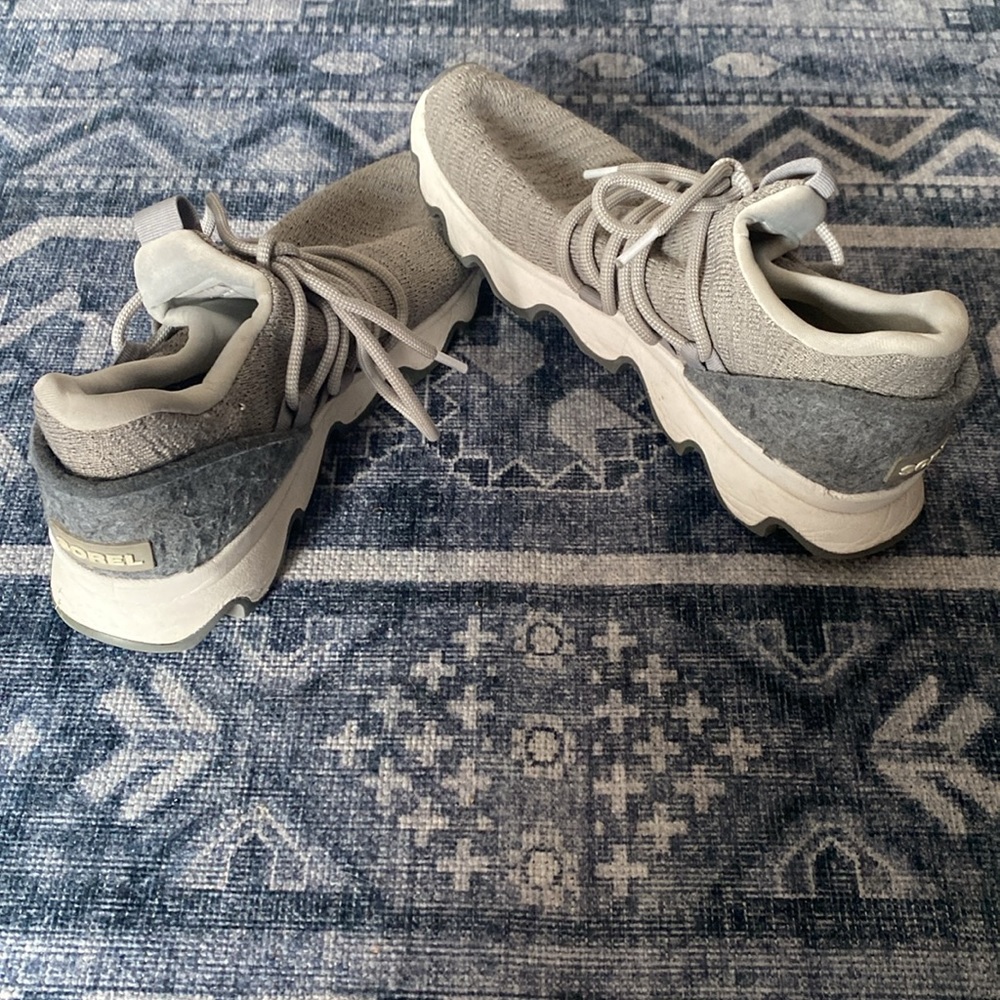 Women’s Sorel Kinetic shoes - Picture 7 of 9